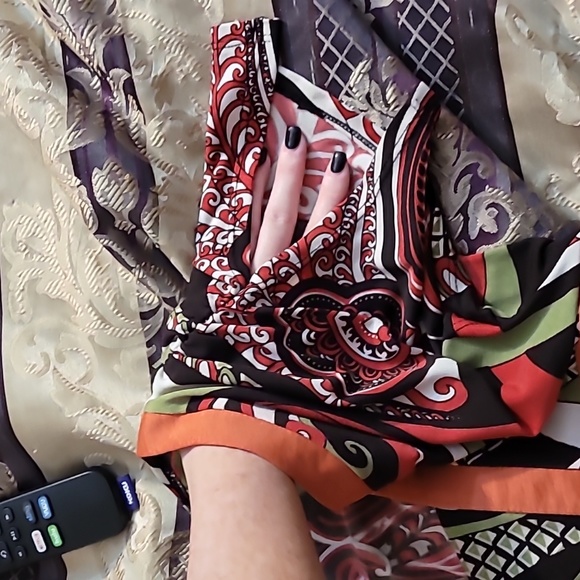 Woman's XOXO Brand Size M multi-colored patterned top; ties in back - Picture 3 of 6